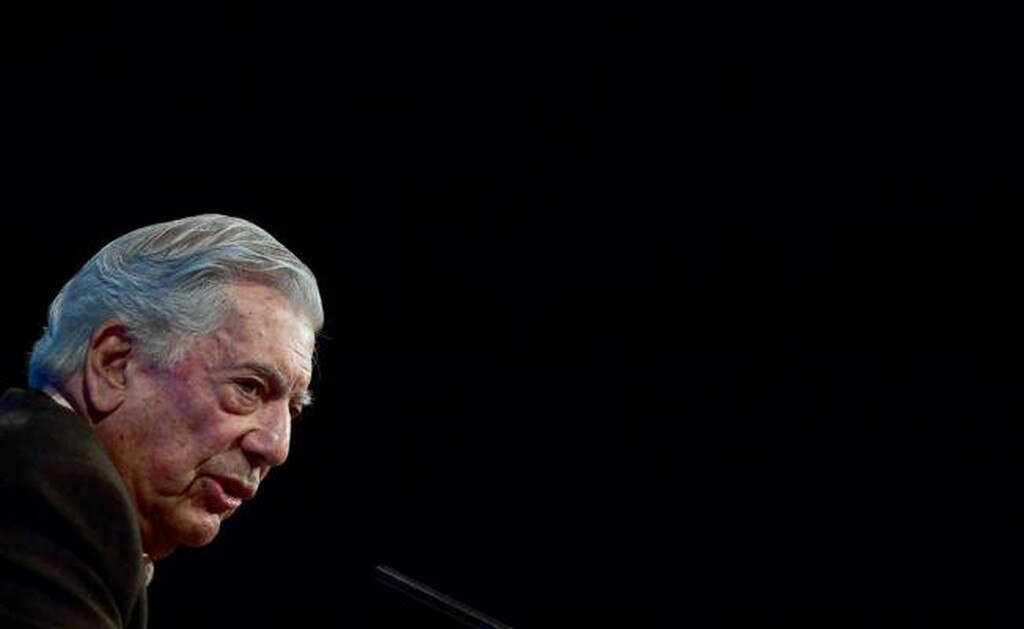 Vargas Llosa: México puede retroceder a una democracia populista