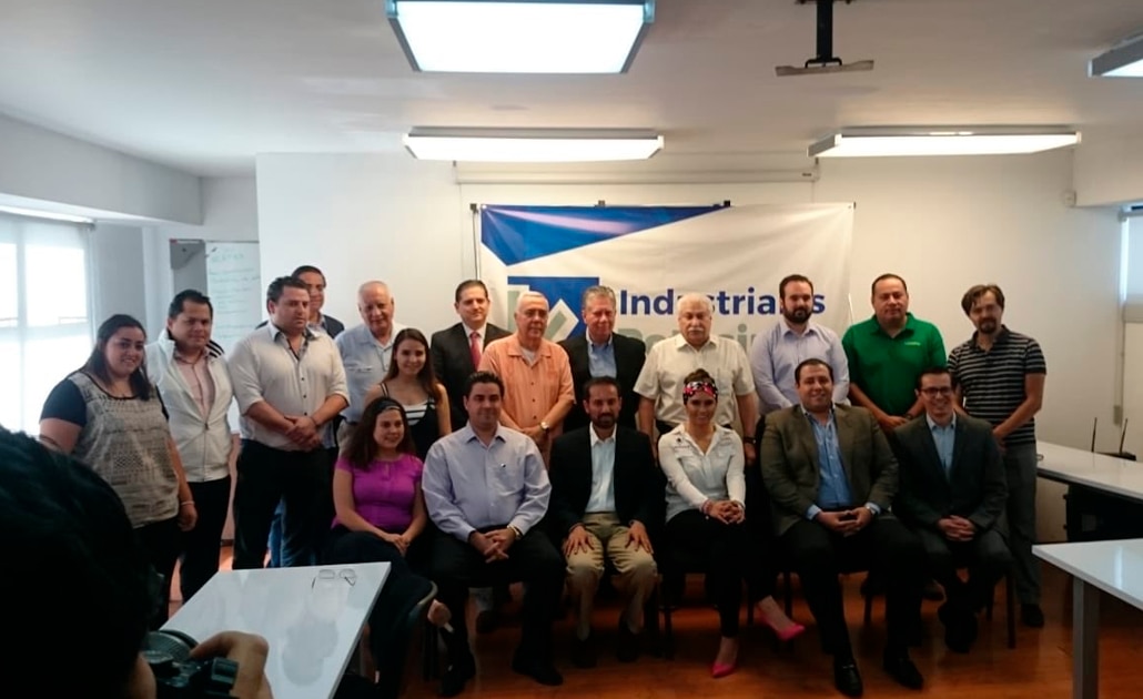Candidatos de Morena se reúnen con Industriales Potosinos