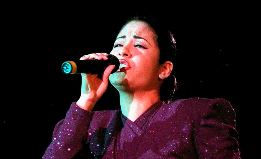 Familia de Selena denuncia a empresa por usar imagen de la cantante sin su permiso