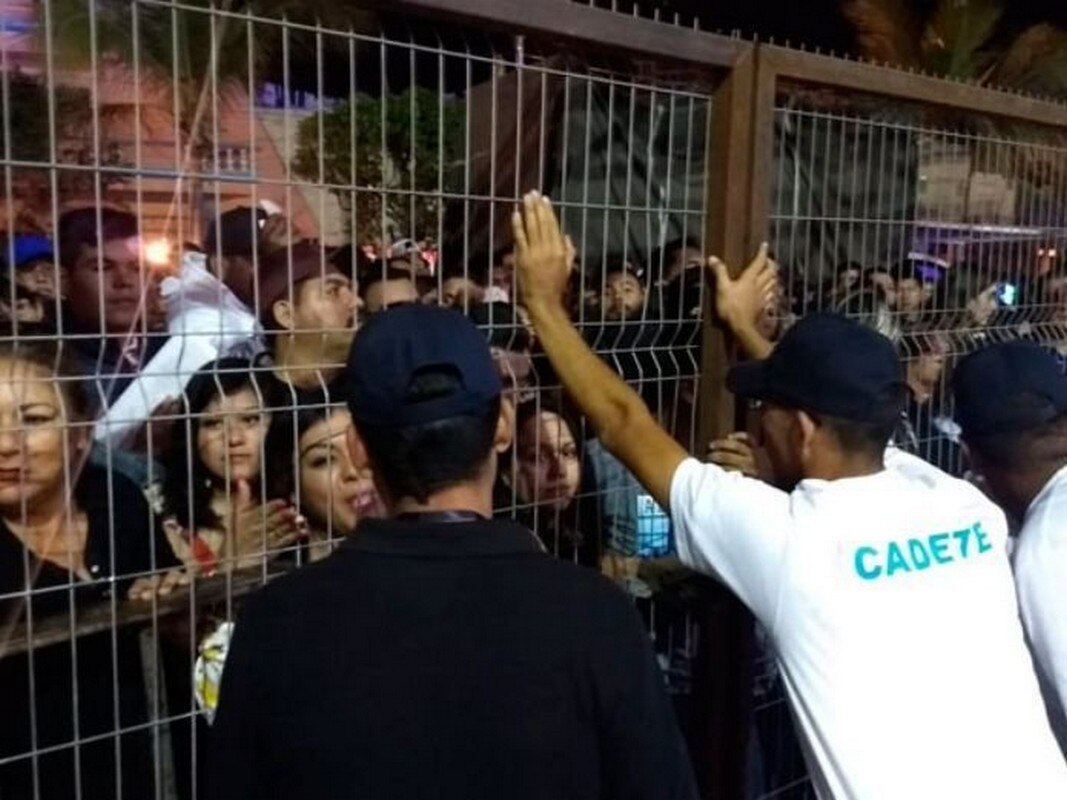  Aniversario de "El Recodo" se convierte en caos en Mazatlán