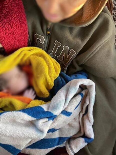 Guardia Nacional auxilia a mujer tras dar a luz en carretera a Matehuala