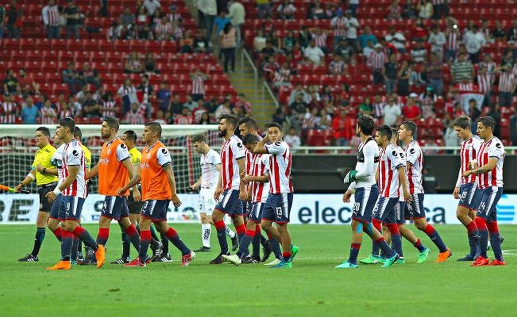 Chivas sí podrá contratar jugadores para el Apertura 2018
