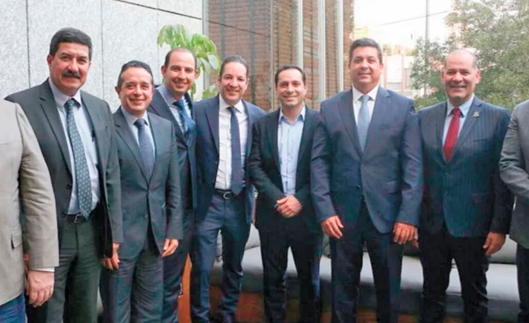 Gobernadores del PAN arman plan alterno al Insabi