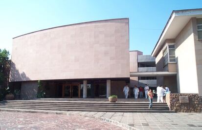 Facultad de Medicina, institución de prestigio: Ramírez Cervantes 
