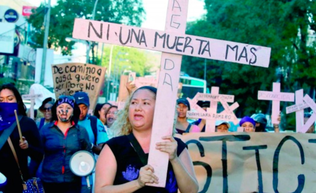 Coordinadora de becas asegura que sí se entrega apoyo a huérfanos en Oaxaca