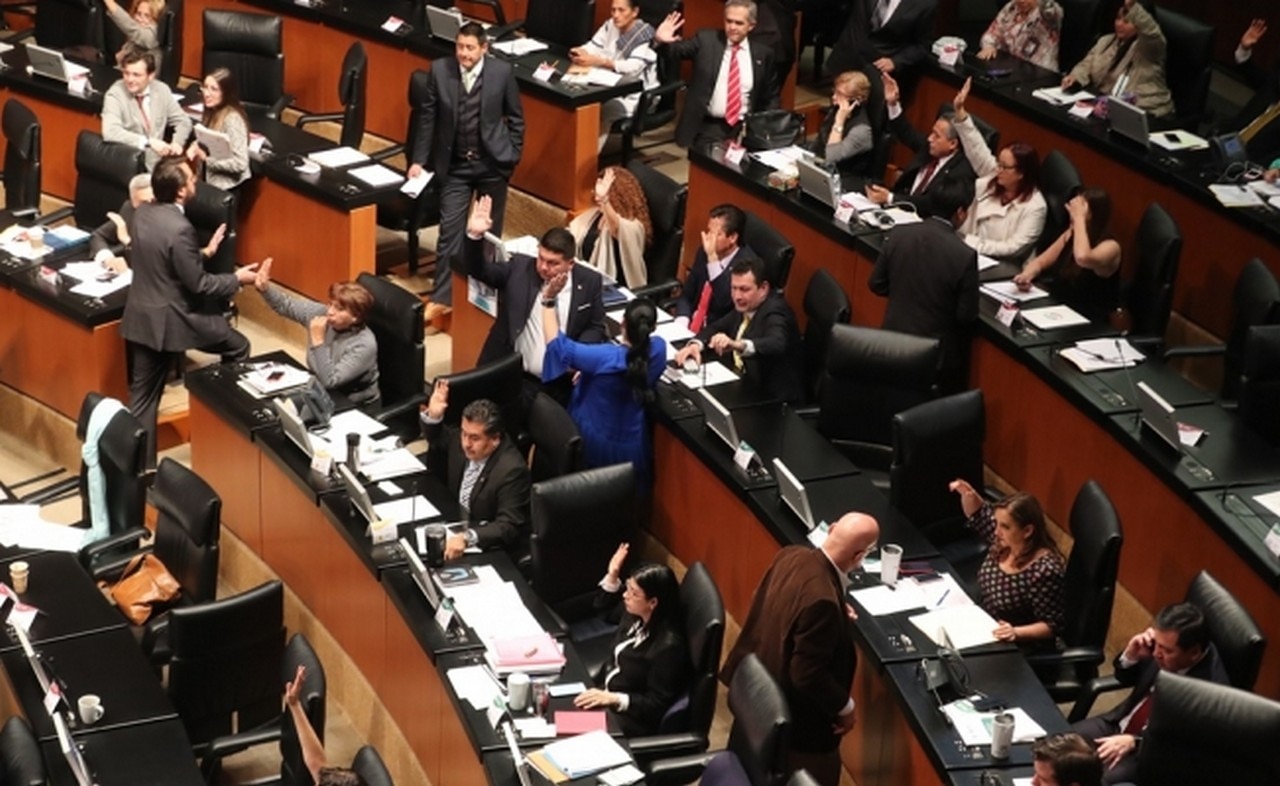Senado aprueba en lo general Ley de Remuneraciones