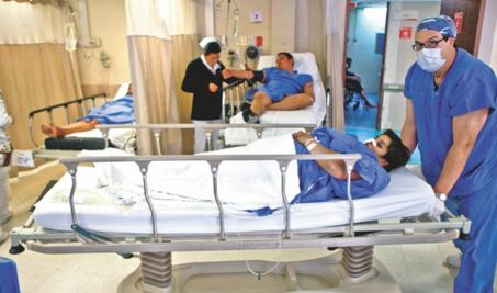 Registran 35 agresiones en un mes contra médicos y pacientes por Covid-19