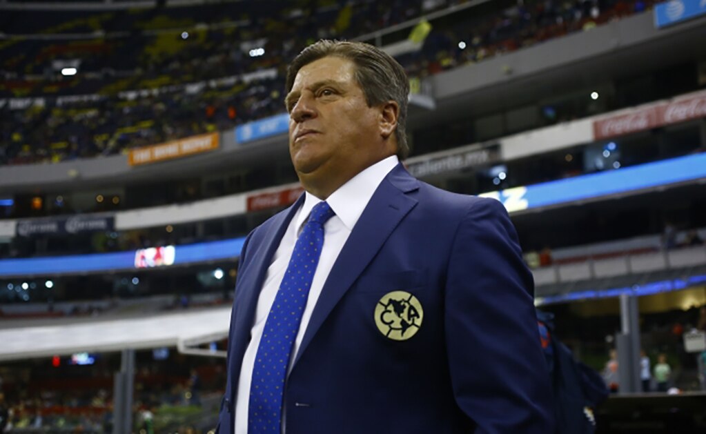 "El Piojo" Herrera dirigió su partido 200 con América