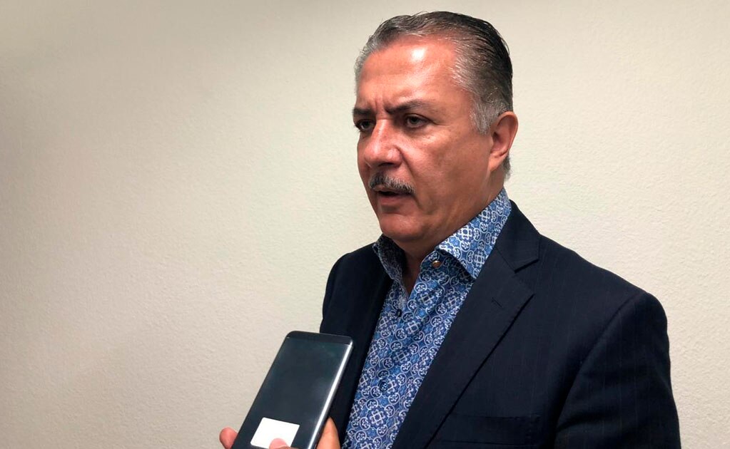 Diputados se doblegan ante taxistas