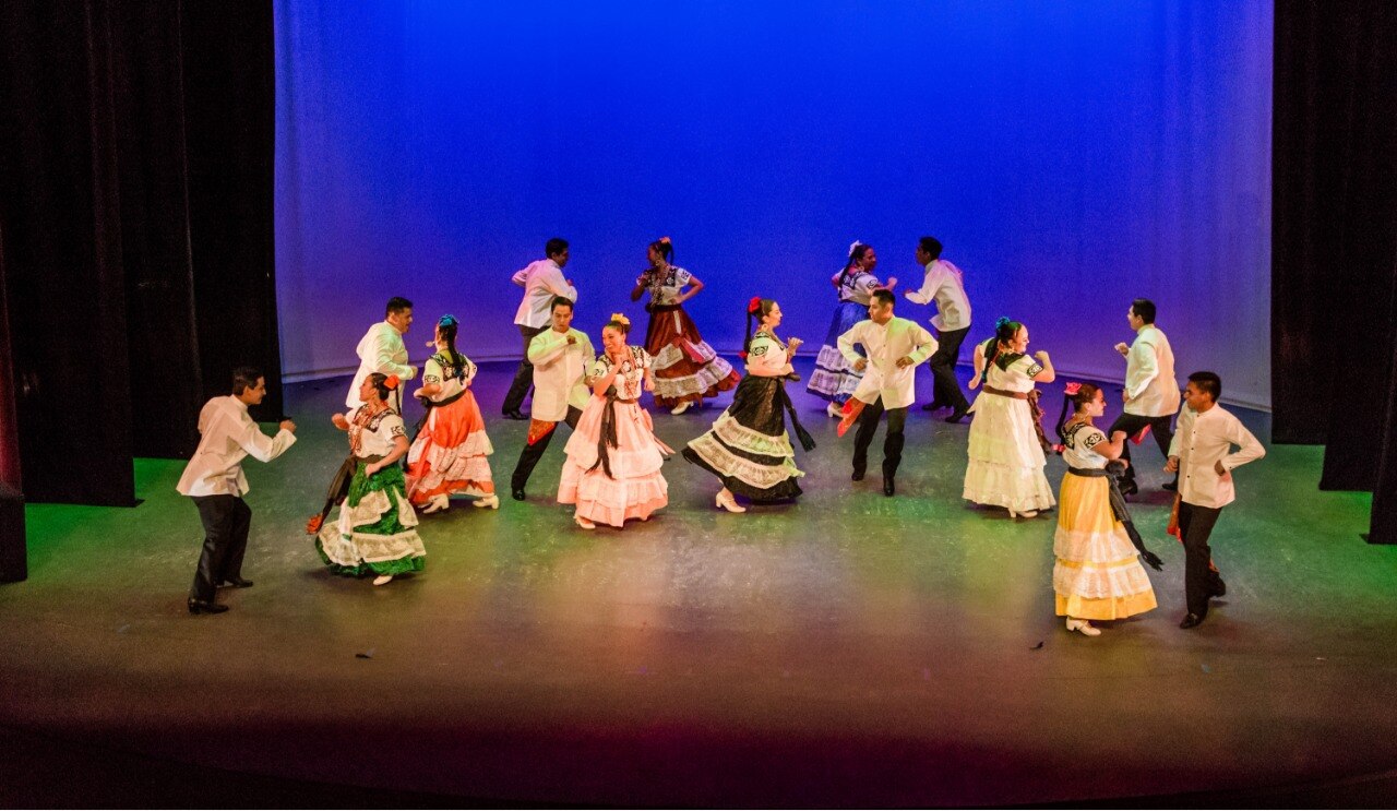 Invitan a “¡Viva México! Noches de folclor” en el IPBA