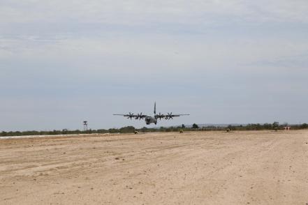 Aviones cazahuracanes llegan a México
