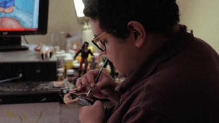 César Izquierdo, el artista potosino que fusiona la pasión por el arte y la Lucha Libre