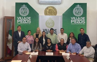 Concejales de Villa de Pozos se manifiestan ante el Congreso; exigen exhorto a presidenta municipal