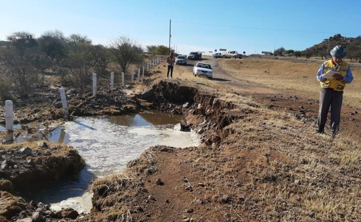 Constantes reparaciones de El Realito han desgastado carretera de Tierra Nueva en SLP 