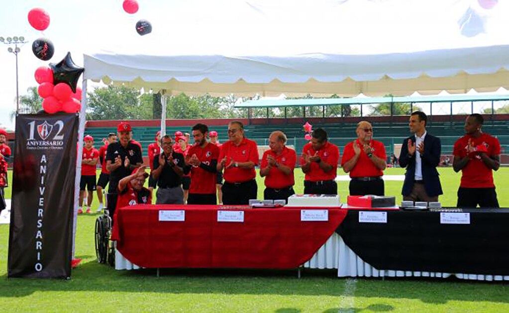 102 años del nacimiento de los Rojinegros del Atlas