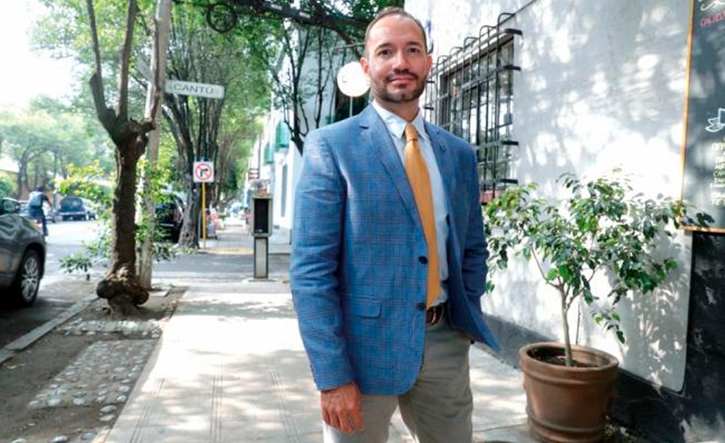 ONU pide a México regular portales de edecanes y escorts