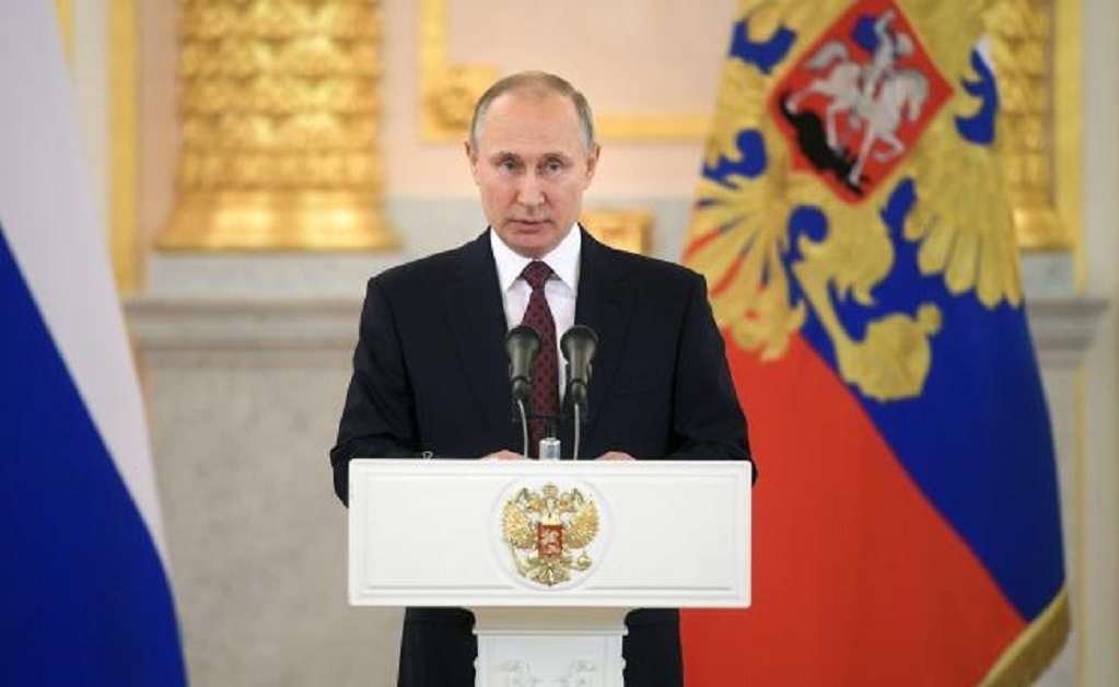 Putin denuncia que la "agresión" a Siria ayuda a los terroristas