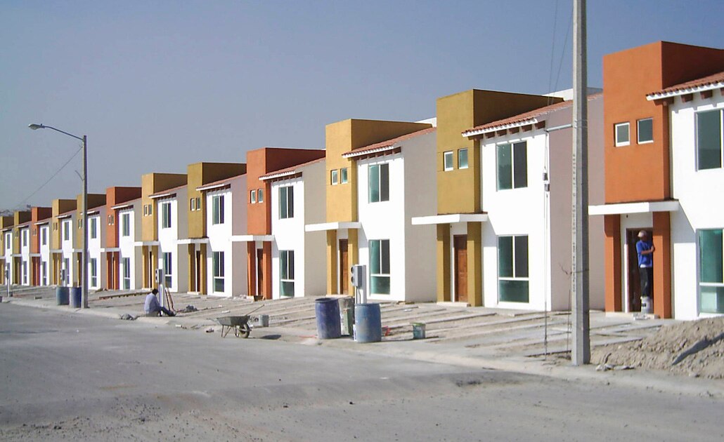 2 mil millones de pesos anuales pierde SLP por falta de vivienda