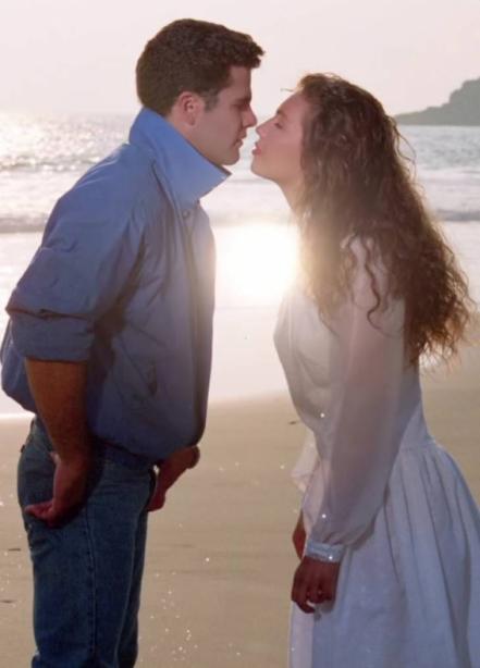 Thalía y Eduardo Capetillo se reencuentran por "Marimar" 25 años después