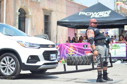 Soledad celebró evento "Strongmania"