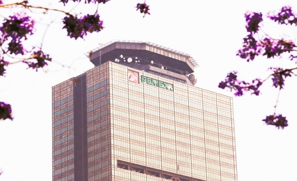Persiste incertidumbre por Pemex y economía; Banxico deja tasa en 8.25%