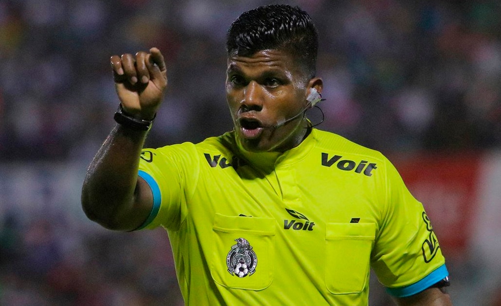 Femexfut no ha dado liquidación al árbitro Adalid Maganda