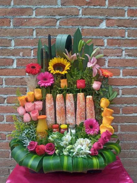 La floristería de San Luis Potosí que realiza arreglos con elotes preparados