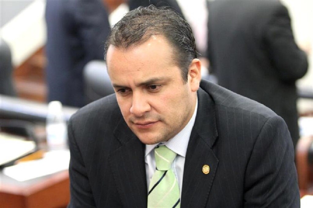 Anuncian nuevo partido magisterial 