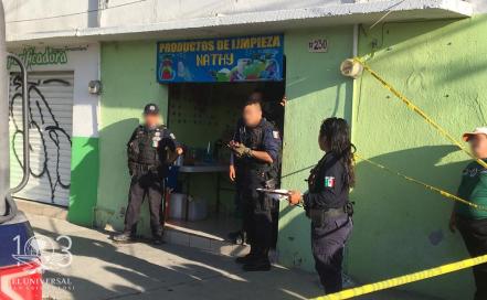 Joven se quita la vida en local 