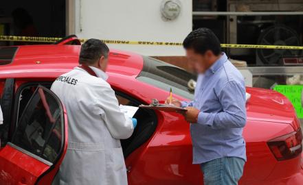 Dos jóvenes mexiquenses involucrados en robo de vehículos en SLP