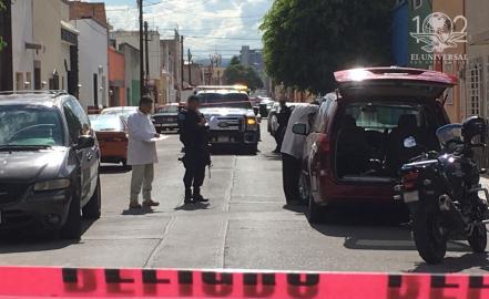 Asaltan a mano armada Plaza de la Mujer