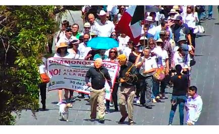 Realizan marcha “AntiAMLO” en SLP 