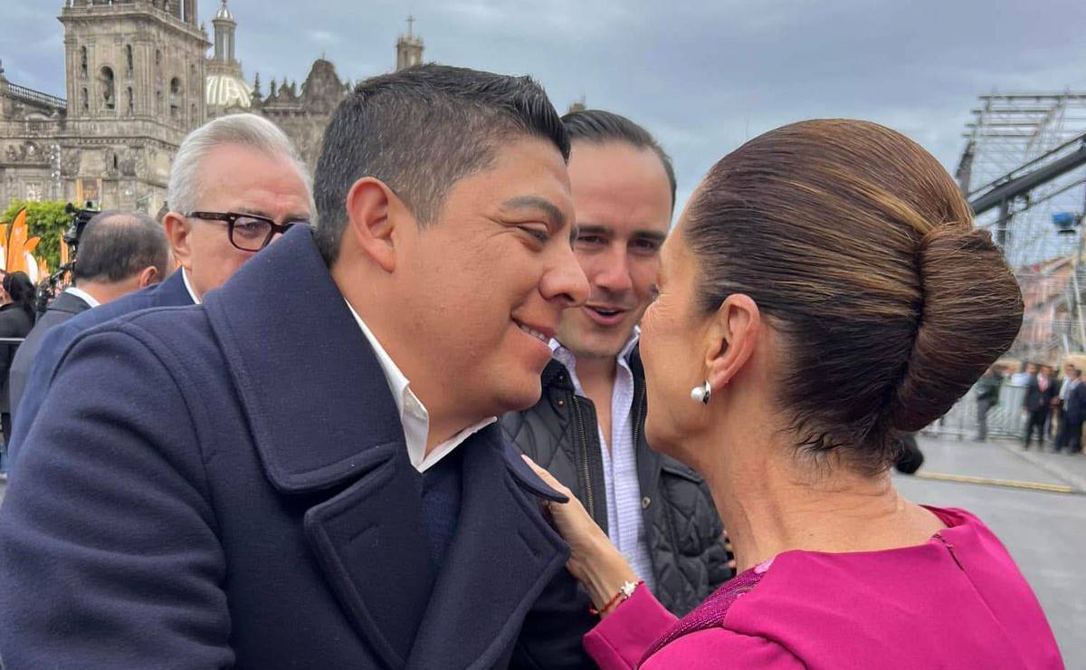 Ricardo Gallardo acompañó en el Zócalo de la CDMX a la presidenta Claudia Sheinbaum en el marco de su informe por los primeros 100 días de gobierno. Foto: Especial
