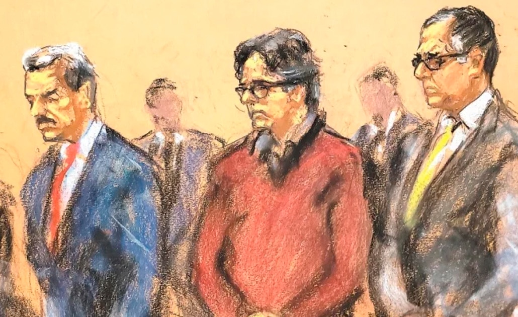 El líder de NXIVM, Keith Raniere (rojo), ante la corte de Brooklyn, el 19 de junio. Foto: JANE ROSENBERG. REUTERS