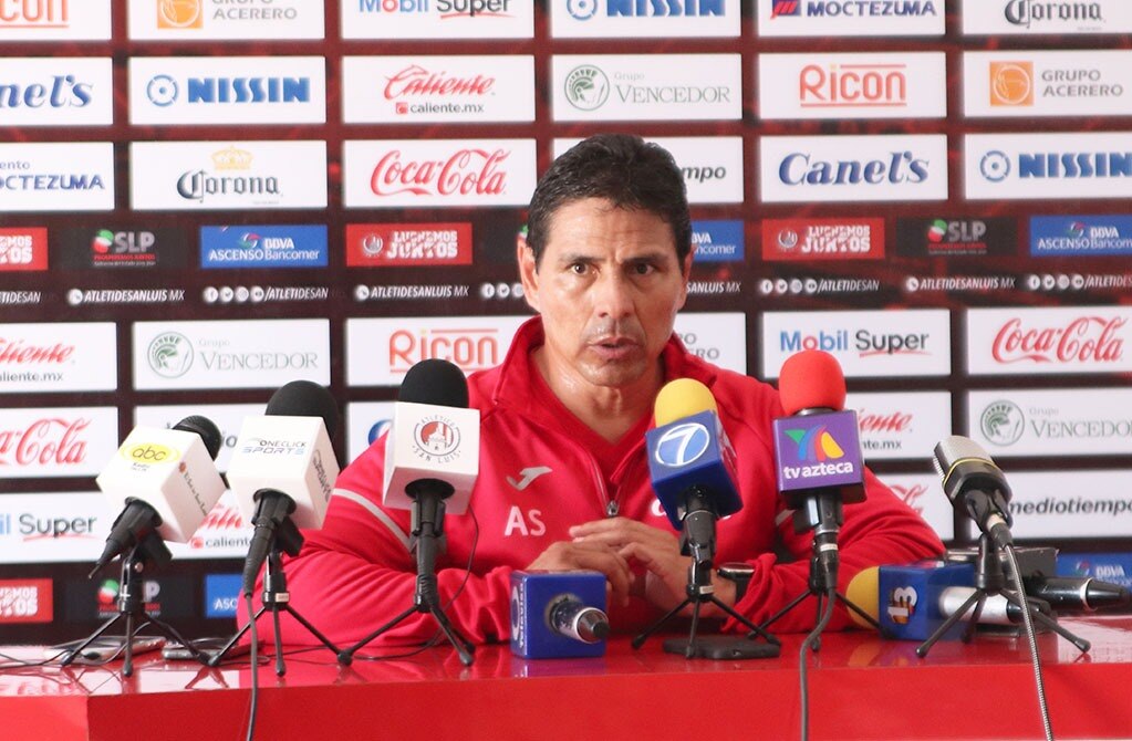 “Vamos a competir y a trabajar cada partido”: Alfonso Sosa 