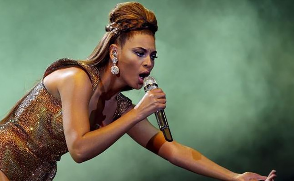 Ex baterista de Beyoncé la acusa de hacerle "brujería extrema"
