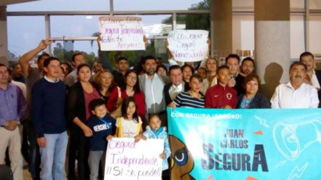 Juan Carlos Segura, realizó registró como candidato independiente