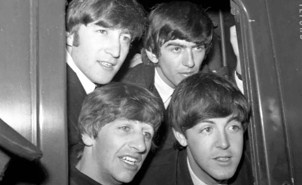 Las letras de John Lennon y Paul McCartney serán representadas en dibujos para niños FOTO: AP