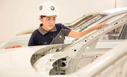 Plantilla laboral de BMW se completará en los próximos meses