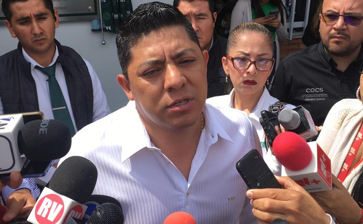 Gallardo advierte que habrá sanciones a transporte público por no aceptar “Mi Pase”