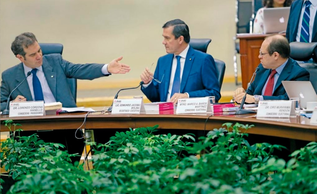 INE multa con 1 mdp a "El Bronco", Zavala y Ríos Piter