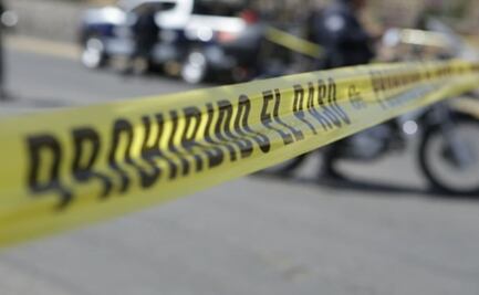 Localizan cadáver de un hombre a orillas de carretera en Guadalcázar, SLP