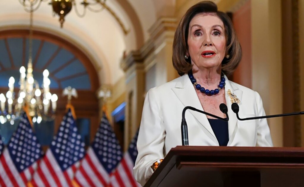 Pide Pelosi a Congreso redactar cargos para juicio político contra Trump