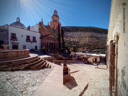 Real de Catorce alista nuevo atractivo turístico: ¡un tobogán de cristal en el desierto!