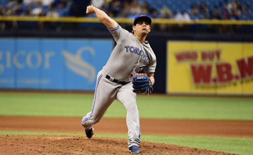 Detienen a Osuna, el pitcher que admira a "El Chapo"