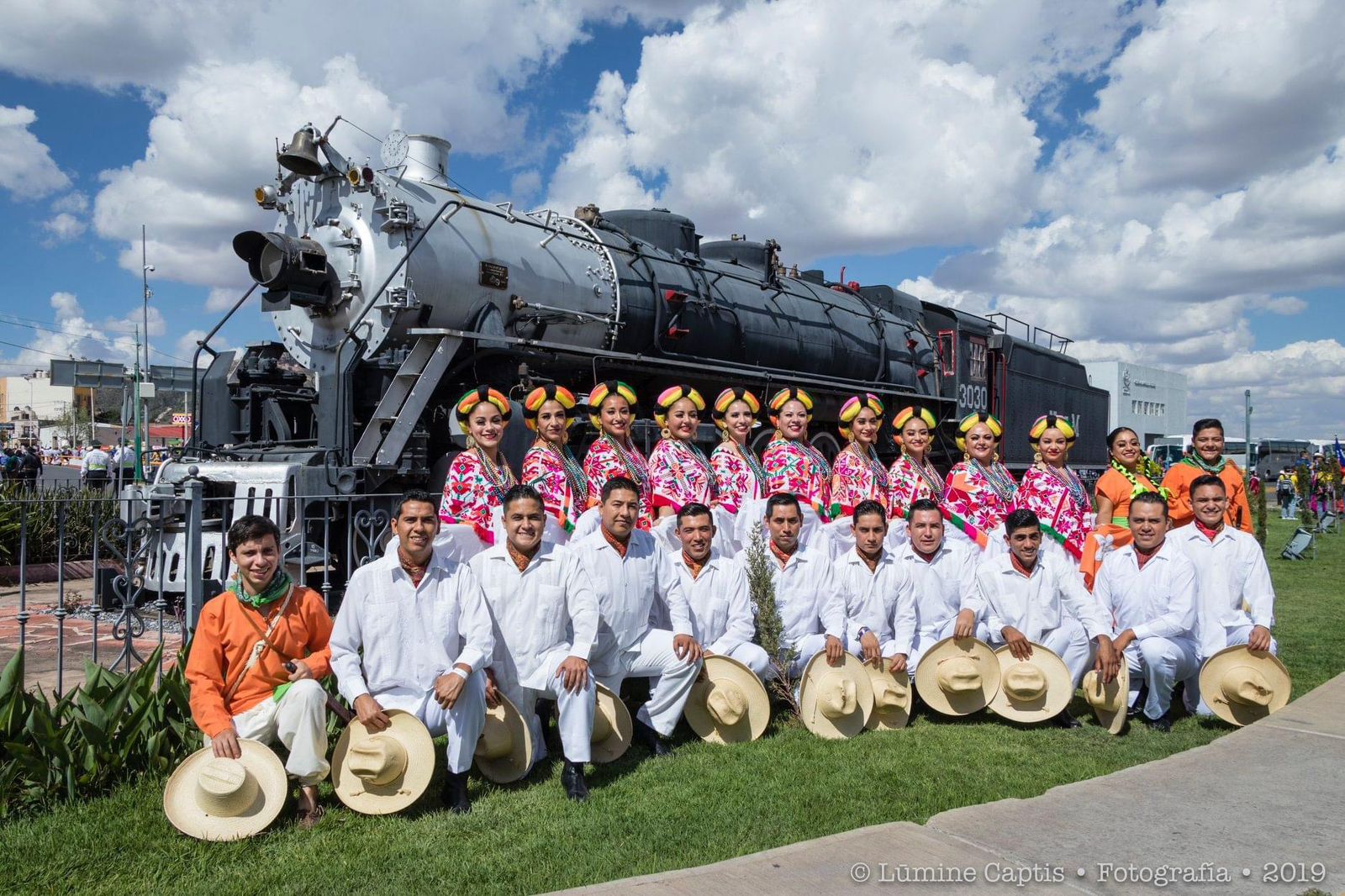 Bailarín Carlos Rodríguez tiene amplia experiencia en el mundo de la danza