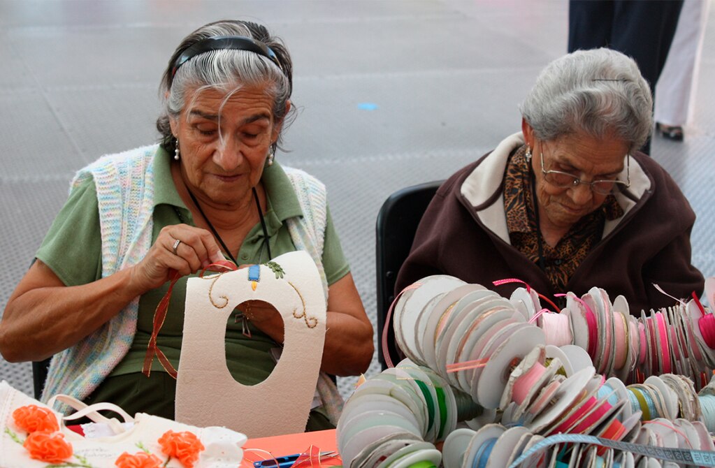 Adultos mayores, entre el olvido y la pobreza