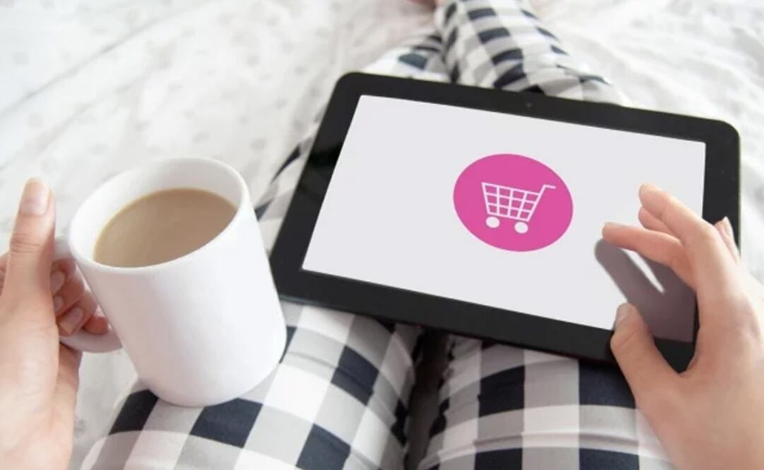 Las mujeres son las que más compran en línea. Imagen Pixabay