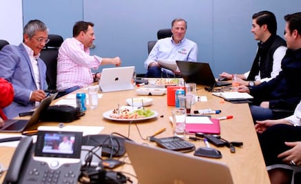 Se reúne José Antonio Meade con su equipo previo a arranque de campaña