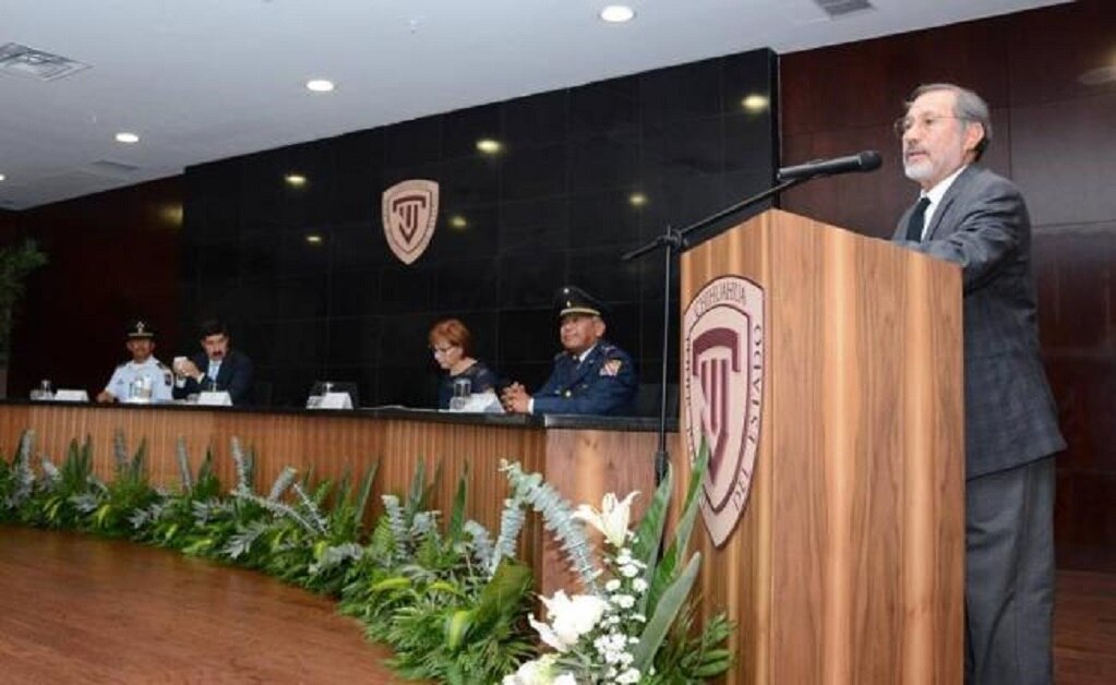 Ordena Corte destituir a presidente de Tribunal de Chihuahua